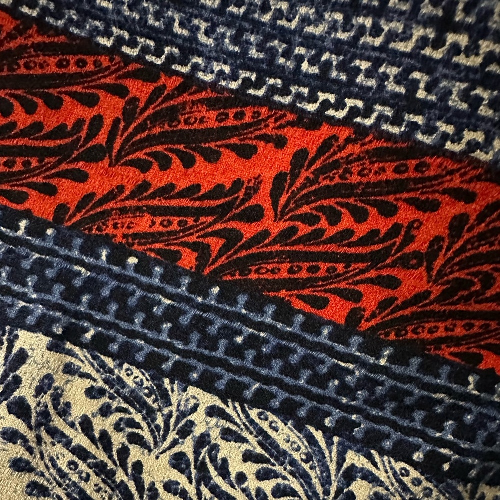 Vintage Inspired Ann Taylor Skirt – Size 4 (Small) – Red, Blue & White Pattern - Picture 2 of 9